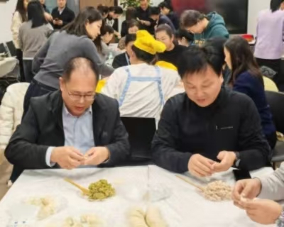 官網1.jpg